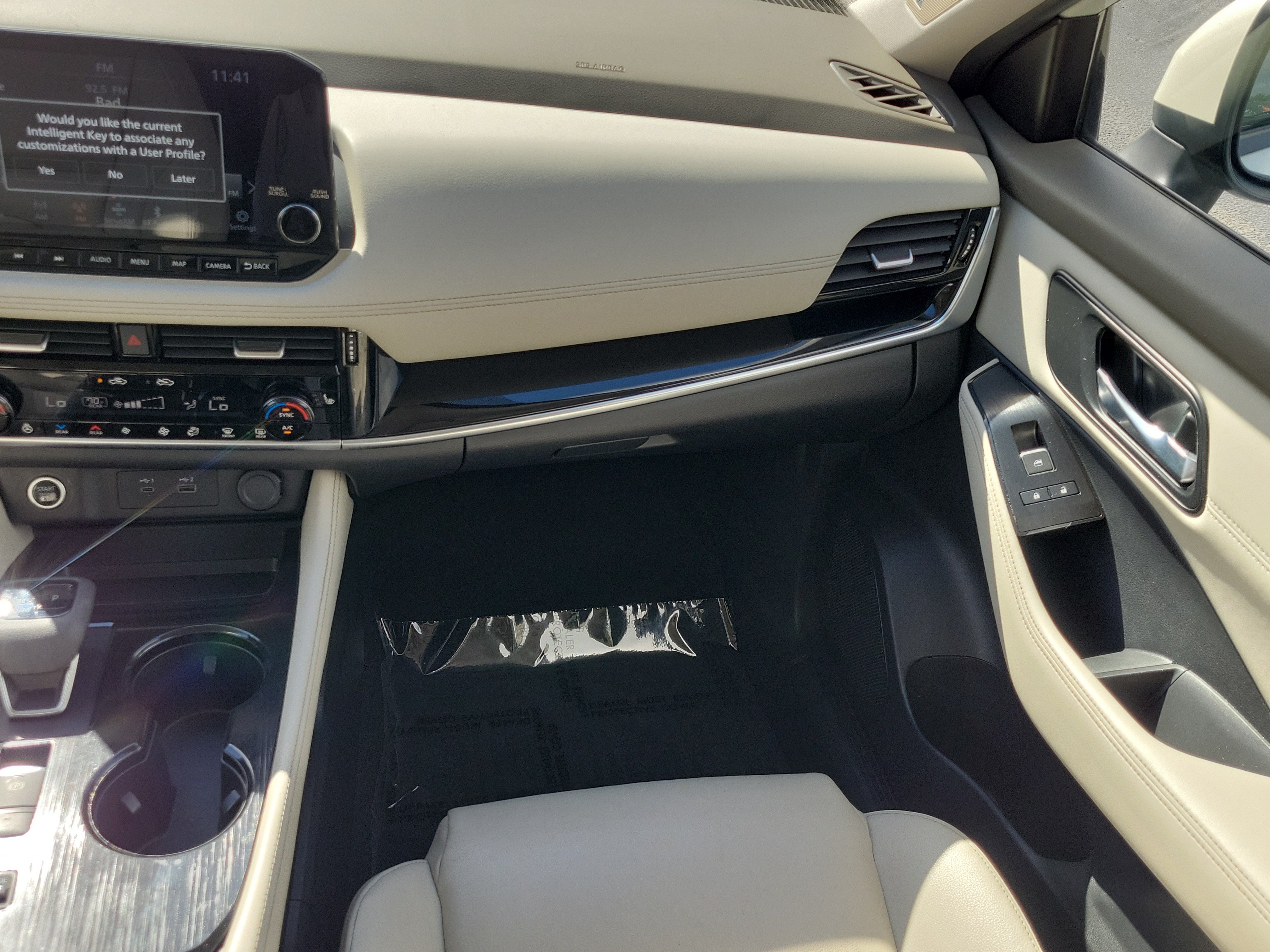 Used 2023 Nissan Rogue SL w/ SL Premium Package FWD image 17