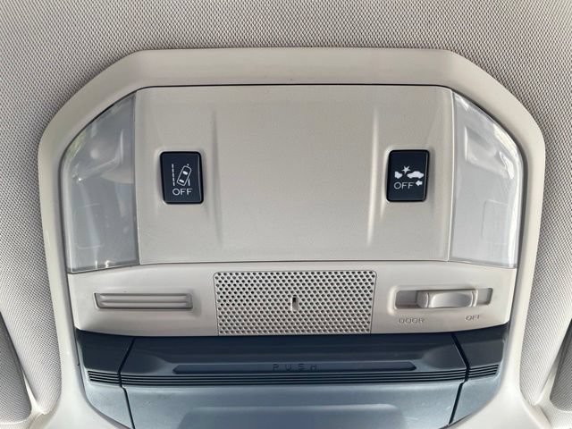 Used 2019 Subaru Ascent 8-Passenger AWD/4WD image 33