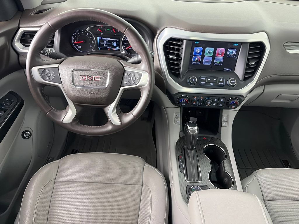 Used 2017 GMC Acadia SLT AWD/4WD image 14