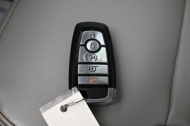 Certified 2025 Ford Expedition Active AWD/4WD image 25