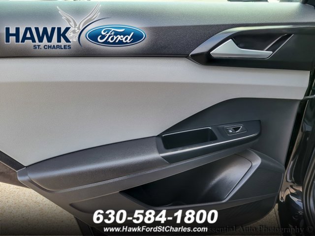 Used 2022 Volkswagen Taos S image 17