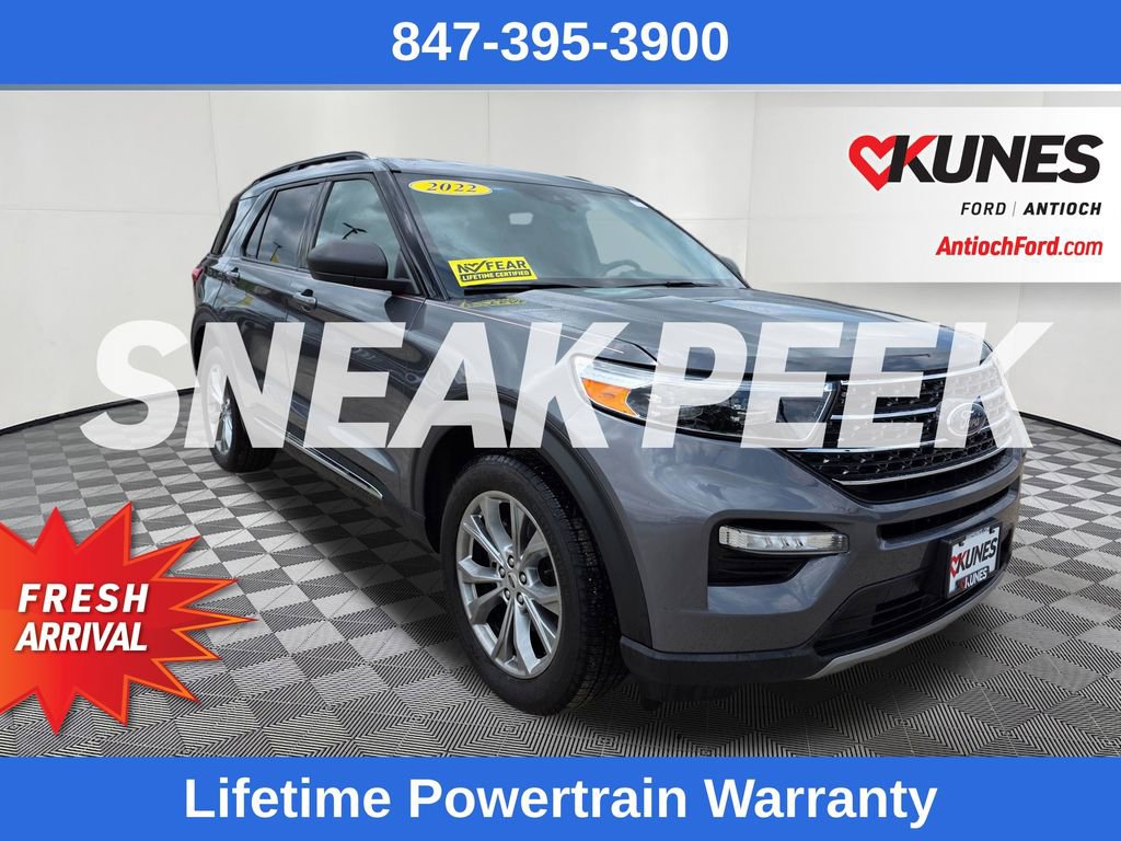 Certified 2022 Ford Explorer XLT w/ Equipment Group 202A AWD/4WD image 1