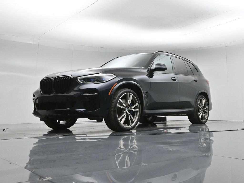 Used 2022 BMW X5 M50i w/ Executive Package image 27