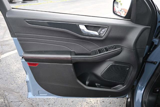 Certified 2023 Ford Escape ST-Line w/ Tech Pack #1 FWD image 21