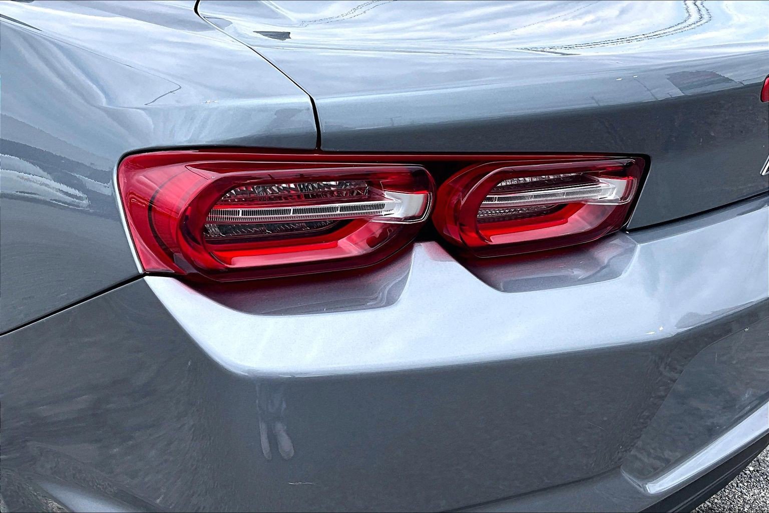 Used 2019 Chevrolet Camaro LT RWD image 30