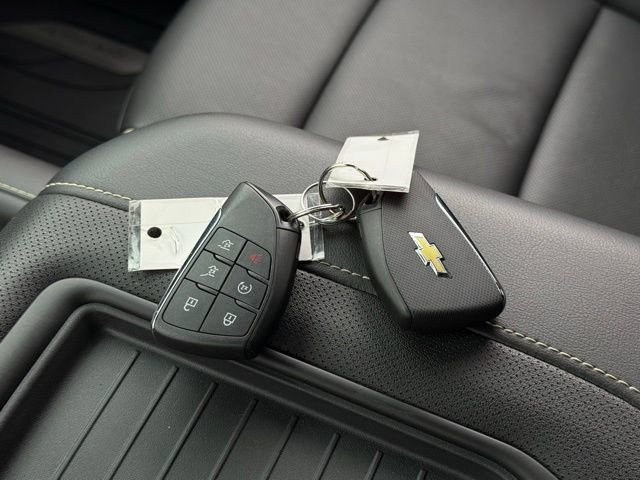 Used 2024 Chevrolet Tahoe Premier AWD/4WD image 5
