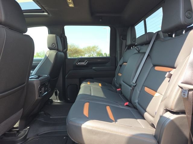 Used 2024 GMC Sierra 2500 AT4 w/ AT4 Premium Plus Package AWD/4WD image 26