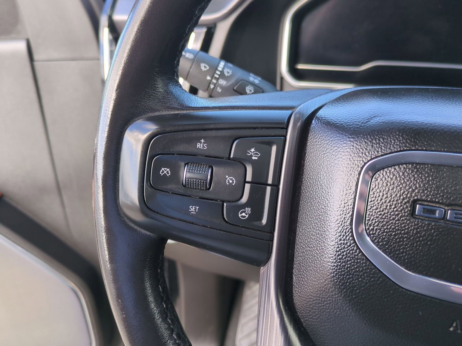 Used 2024 GMC Sierra 2500 Denali Ultimate w/ Max Trailering Package image 30