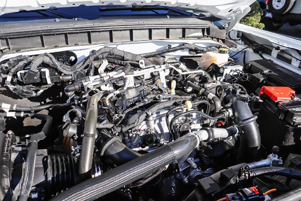 Certified 2025 Ford Bronco Outer Banks AWD/4WD image 34
