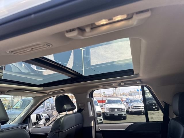 Certified 2022 Ford Expedition Max XLT AWD/4WD image 18