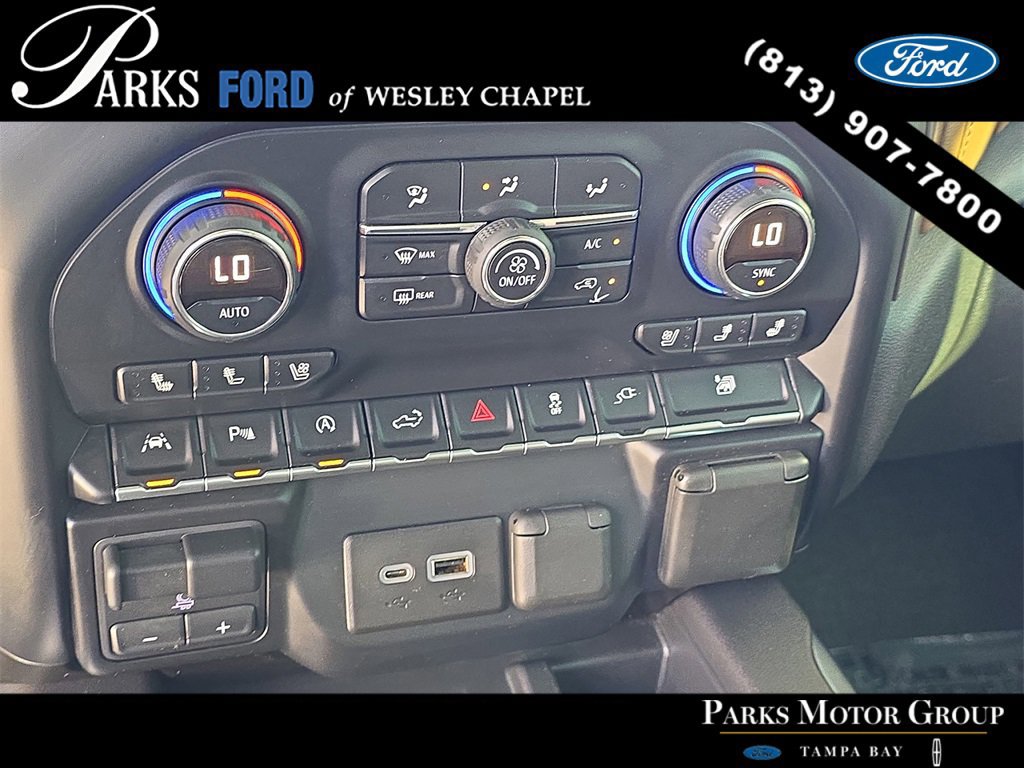 Used 2019 Chevrolet Silverado 1500 High Country w/ Technology Package image 24