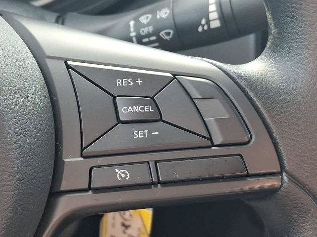 Used 2025 Nissan Versa S FWD image 24