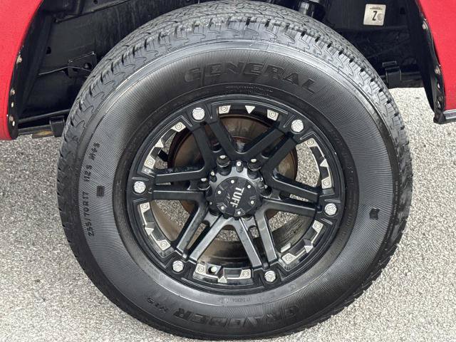 Used 2018 Toyota Tacoma SR w/ SR Convenience Package RWD image 8