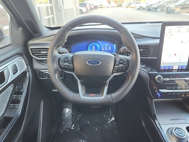 Certified 2023 Ford Explorer ST w/ Equipment Group 401A AWD/4WD image 9