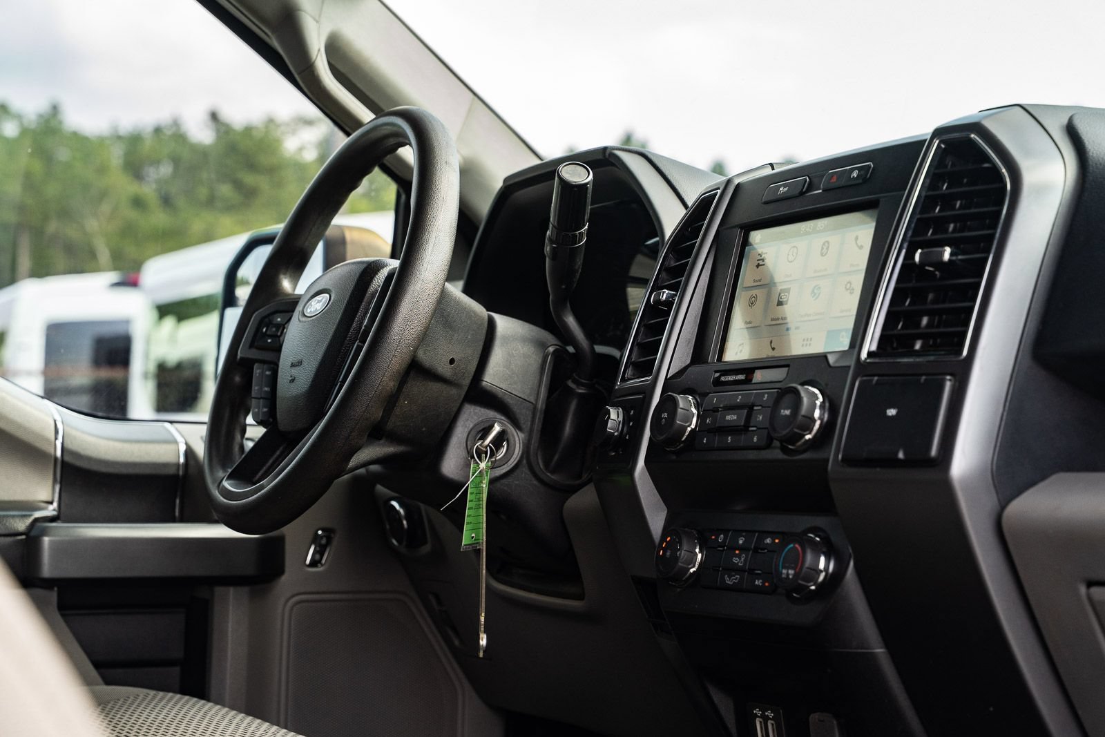 Certified 2019 Ford F150 XLT AWD/4WD image 12