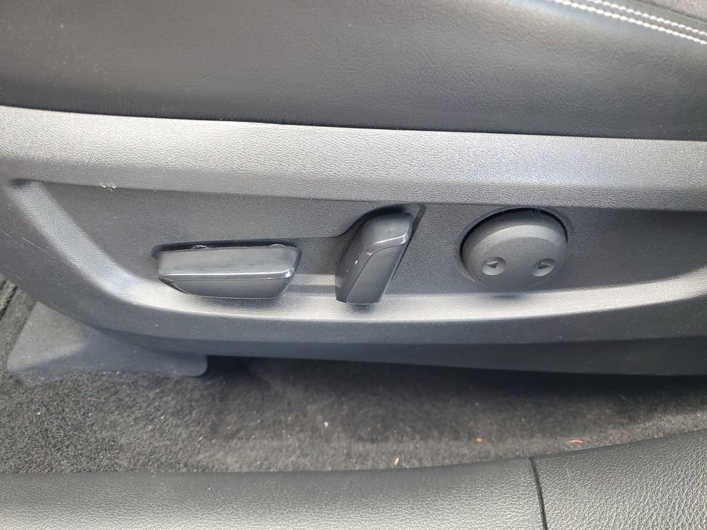 Used 2021 INFINITI QX50 Autograph image 18