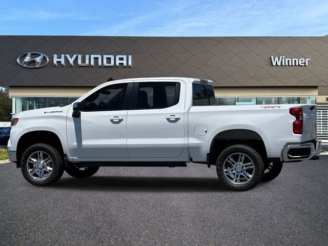 Used 2024 Chevrolet Silverado 1500 LT AWD/4WD image 2