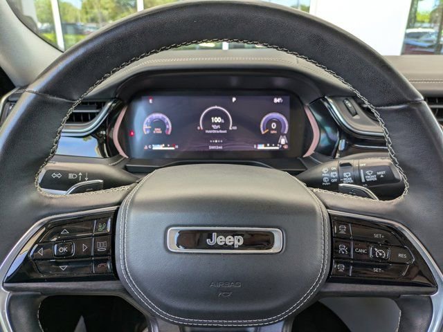 Used 2022 Jeep Grand Cherokee Overland AWD/4WD image 28