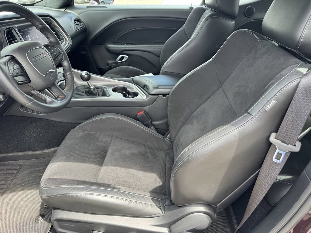 Used 2022 Dodge Challenger R/T w/ Plus Package RWD image 9
