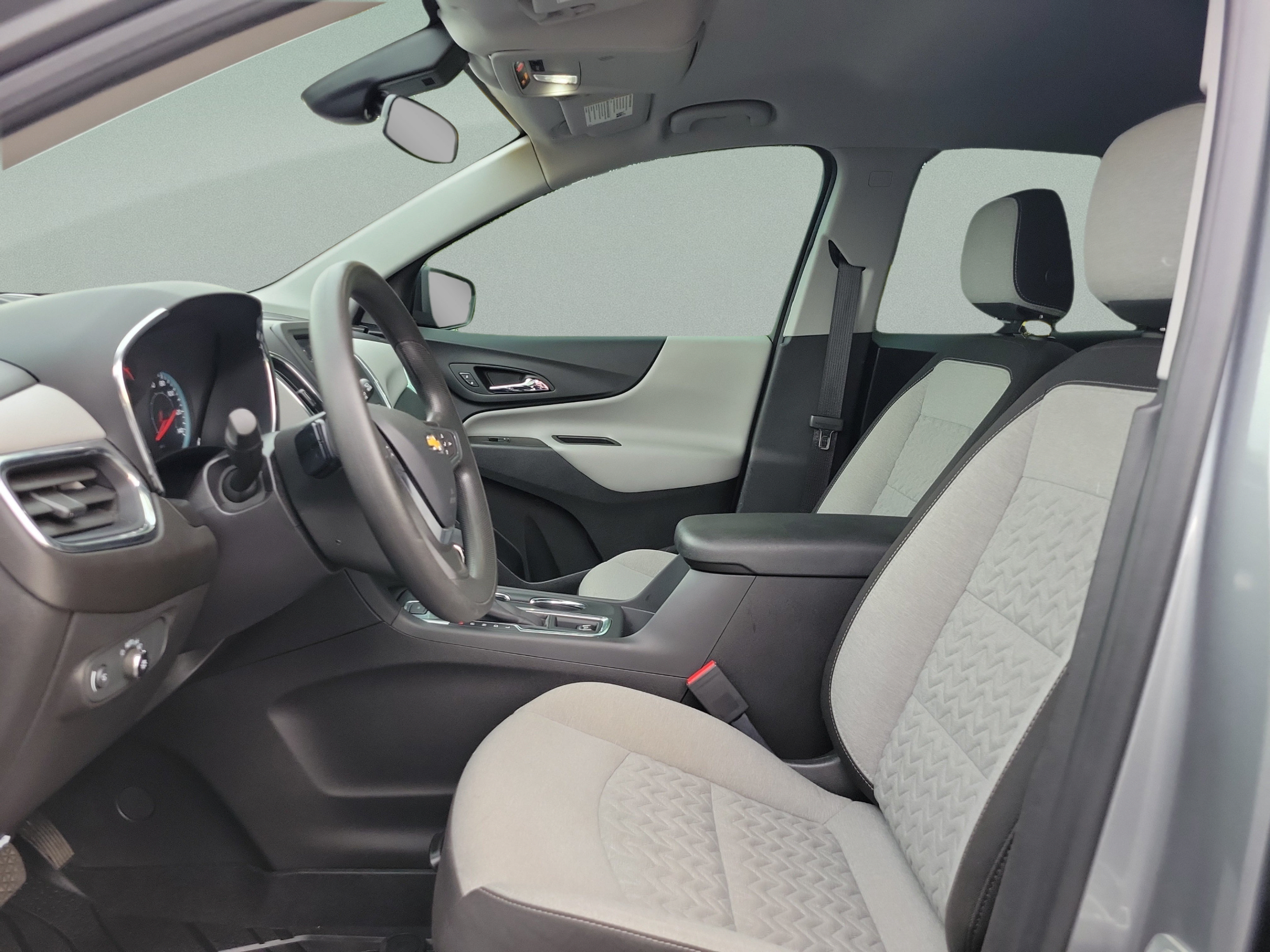 Used 2023 Chevrolet Equinox LS AWD/4WD image 14