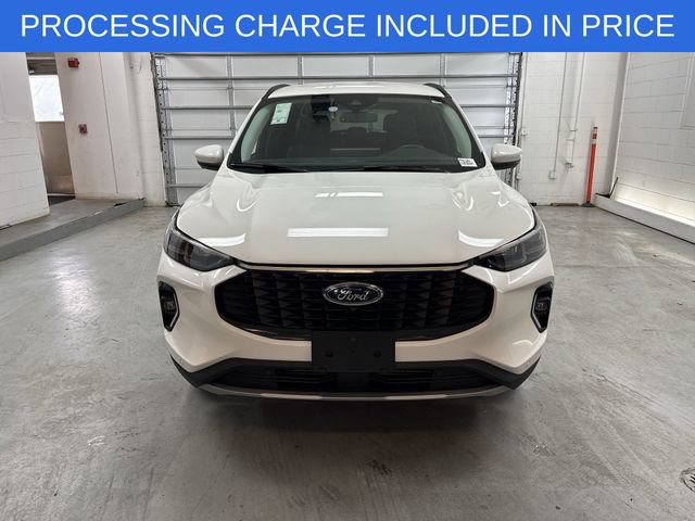 Certified 2023 Ford Escape Platinum AWD/4WD image 28