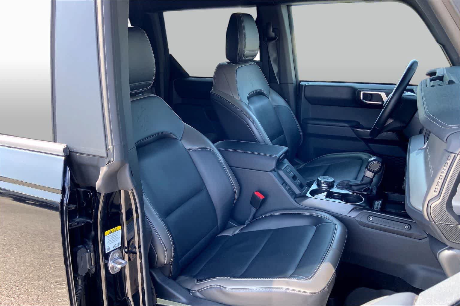 Certified 2025 Ford Bronco Outer Banks AWD/4WD image 10