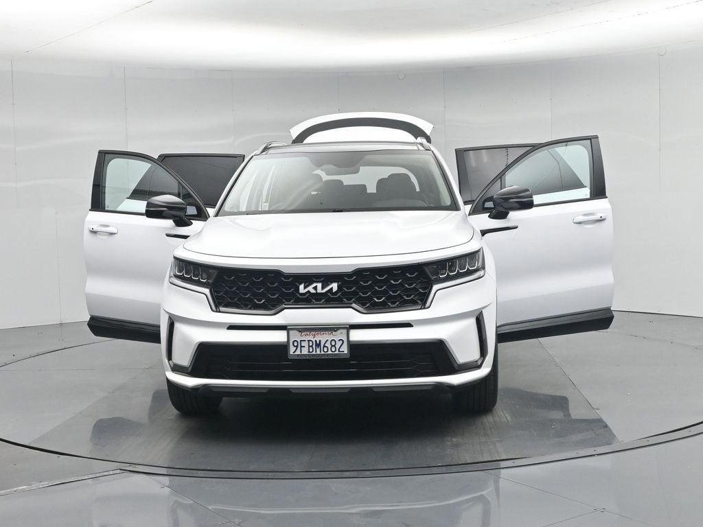 Used 2023 Kia Sorento S w/ Panoramic Sunroof Package image 59