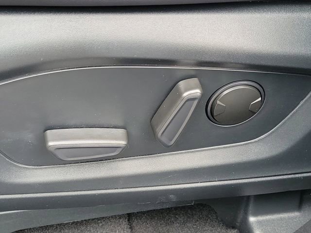 Certified 2024 Ford Explorer XLT w/ Equipment Group 202A image 13