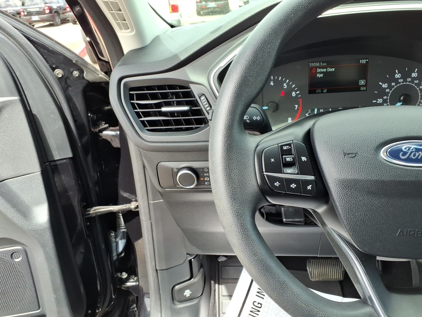 Certified 2022 Ford Escape SE FWD image 28