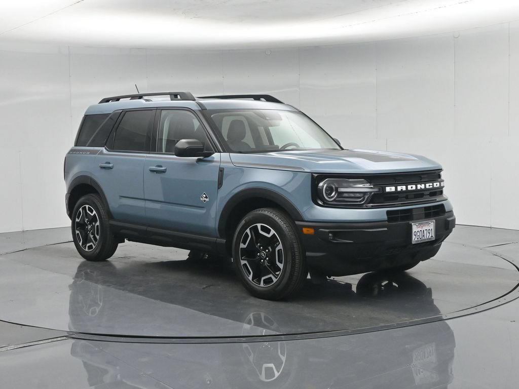 Certified 2023 Ford Bronco Sport Outer Banks w/ Tech Package AWD/4WD image 22