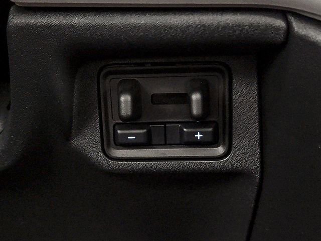 Certified 2025 Ford Expedition Active image 31