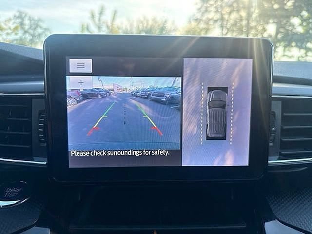 Certified 2023 Ford Explorer ST-Line w/ Class IV Trailer Tow Package AWD/4WD image 31