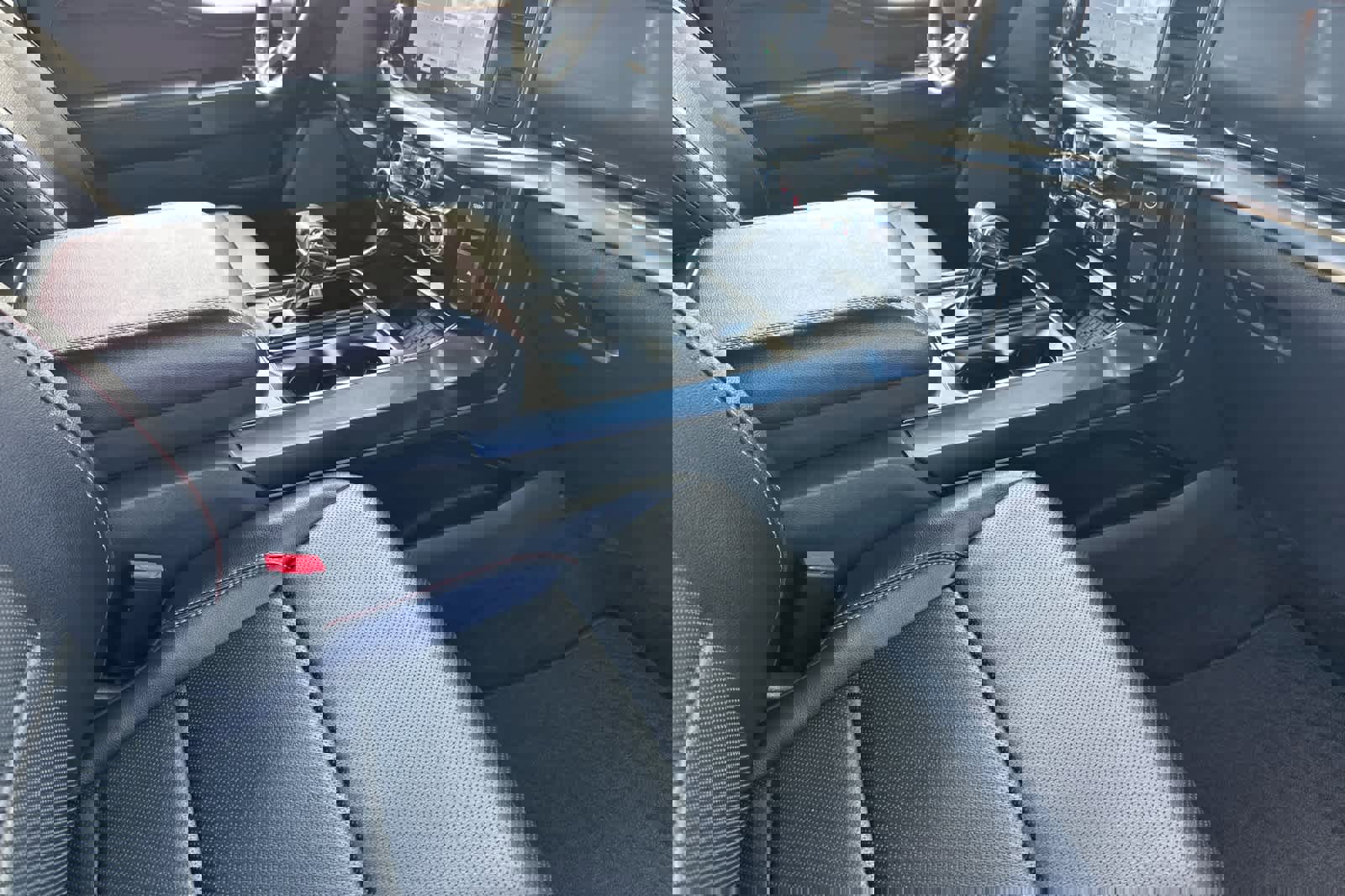 Certified 2023 Ford F150 Lariat w/ Equipment Group 502A High image 15