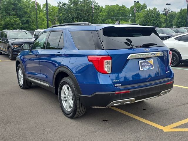 Certified 2023 Ford Explorer XLT w/ Equipment Group 202A AWD/4WD image 3