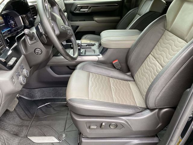 Used 2024 Chevrolet Silverado 1500 ZR2 w/ Technology Package image 18