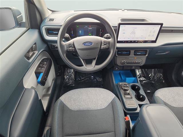 Certified 2025 Ford Maverick XLT FWD image 9