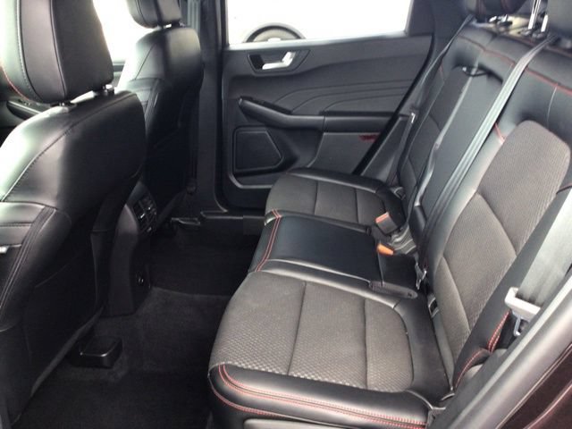 Certified 2023 Ford Escape ST-Line w/ Tech Pack #1 AWD/4WD image 21