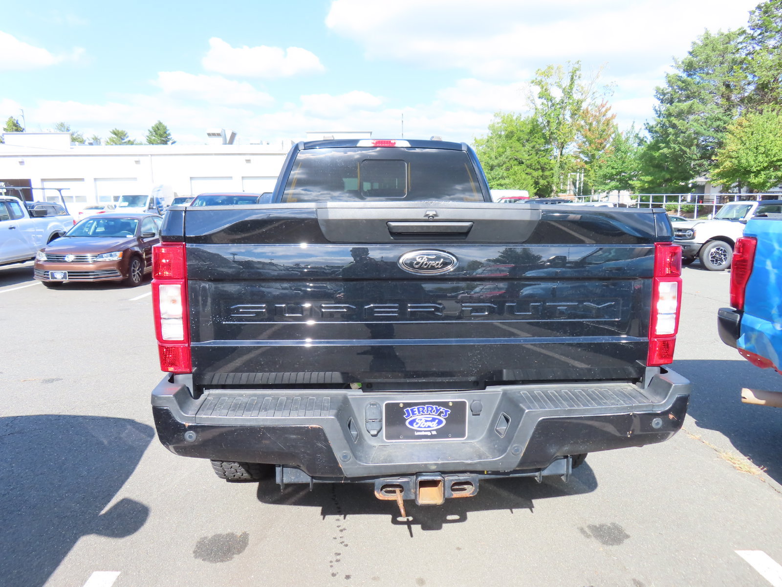 Certified 2022 Ford F350 XLT w/ Black Appearance Package AWD/4WD image 5