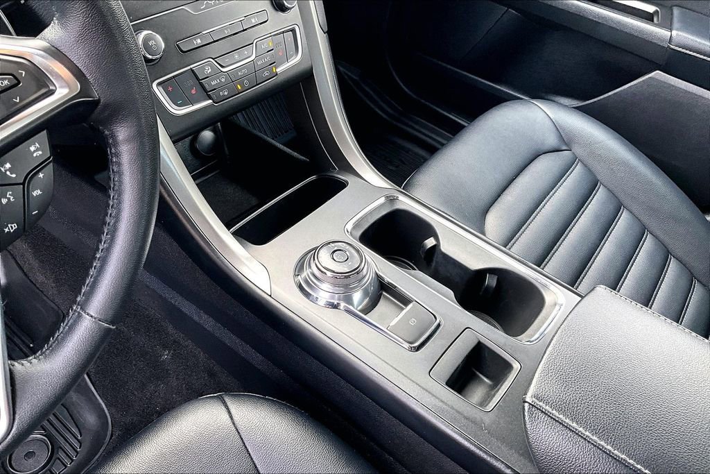 Certified 2019 Ford Fusion SEL AWD/4WD image 15