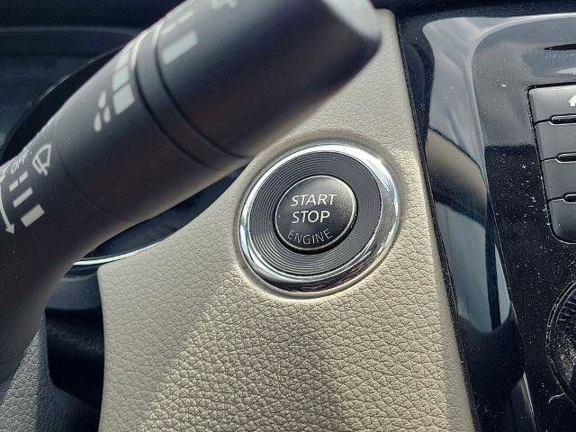 Used 2022 Nissan Rogue Sport SV AWD/4WD image 33