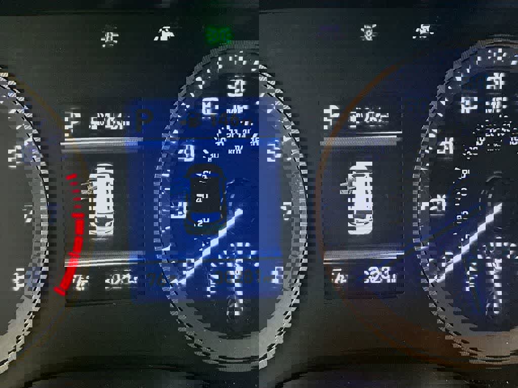 Used 2020 Hyundai Tucson Limited w/ Cargo Package image 20