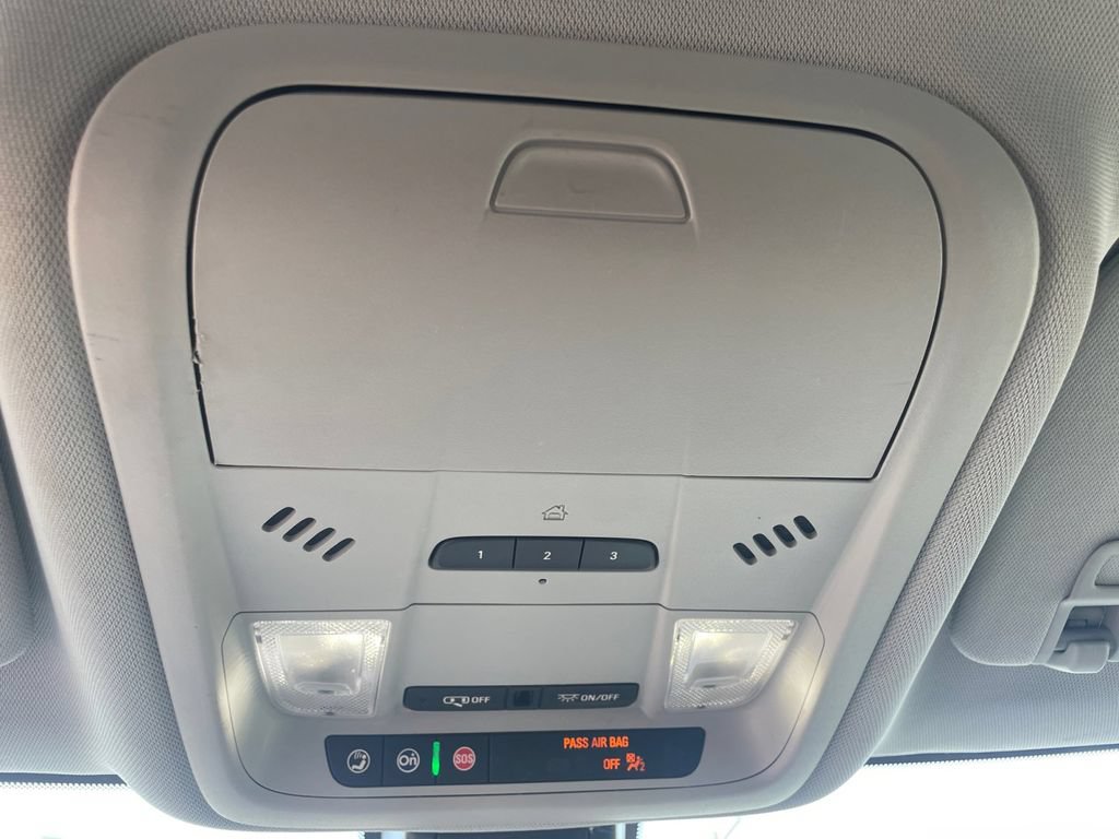 Used 2022 Chevrolet Blazer LT FWD image 18