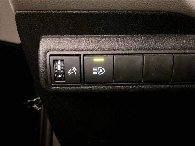 Used 2024 Toyota Corolla LE FWD image 30