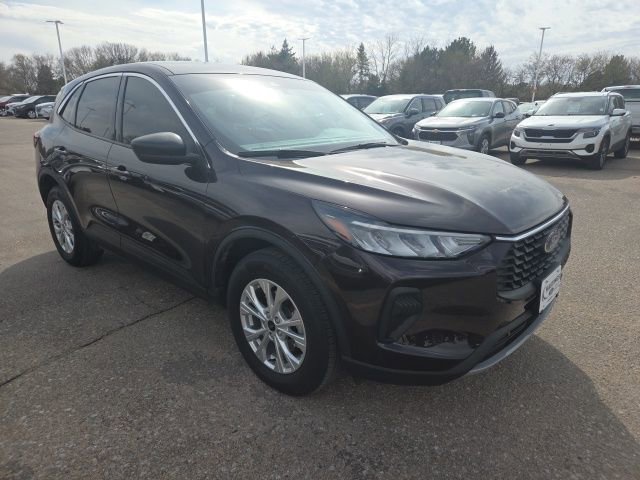 Certified 2023 Ford Escape Active w/ Tech Pack #1 AWD/4WD image 12