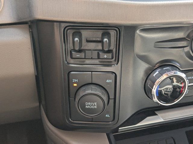 Certified 2025 Ford F450 Platinum w/ Platinum Plus Package AWD/4WD image 27