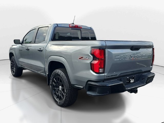 Used 2024 Chevrolet Colorado Z71 w/ Z71 Convenience Package 2 AWD/4WD image 7