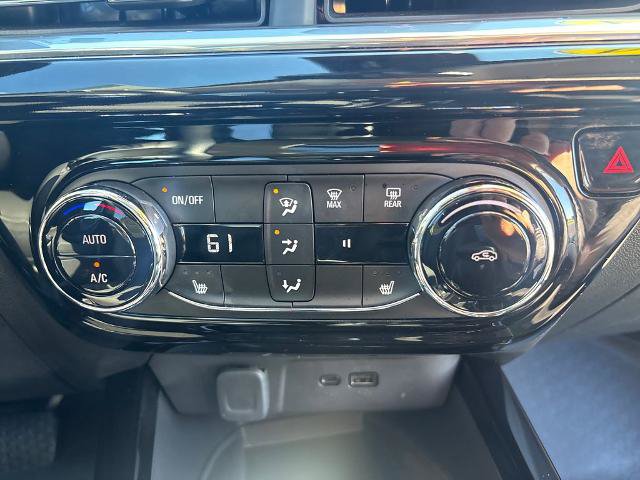 Used 2024 Chevrolet Trax ACTIV w/ Sunroof Package FWD image 30
