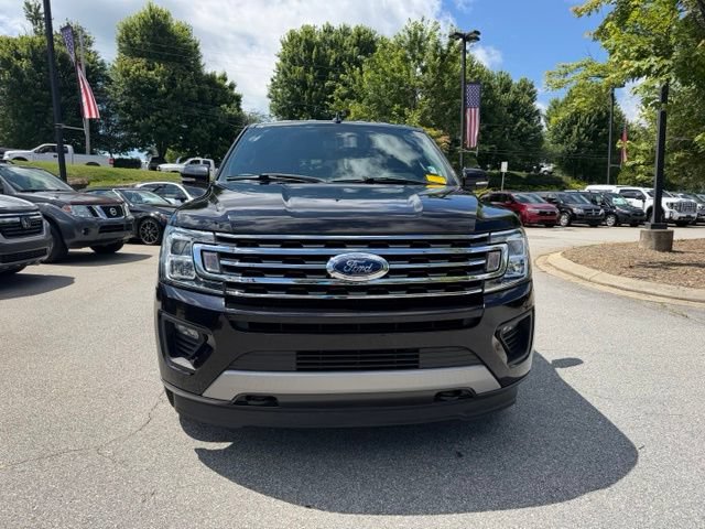 Certified 2019 Ford Expedition XLT w/ Equipment Group 202A AWD/4WD image 8
