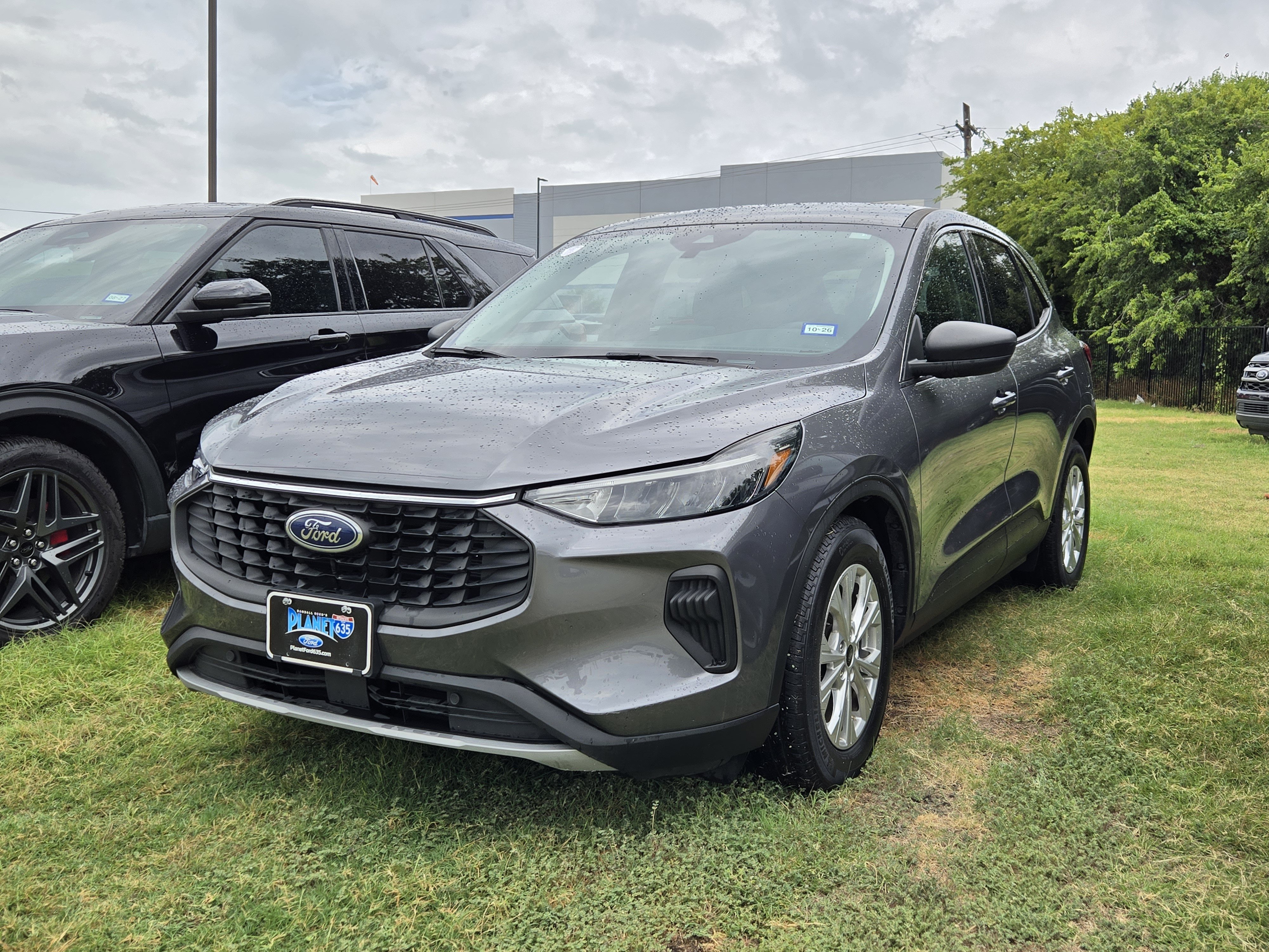 Certified 2023 Ford Escape Active FWD image 1