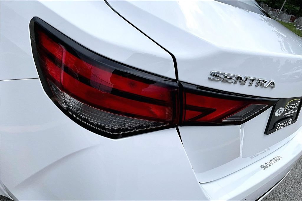 Used 2025 Nissan Sentra SV w/ All-Weather Package FWD image 28